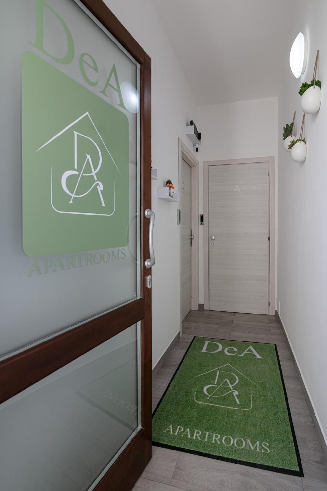 Dea Apartrooms Термоли Екстериор снимка